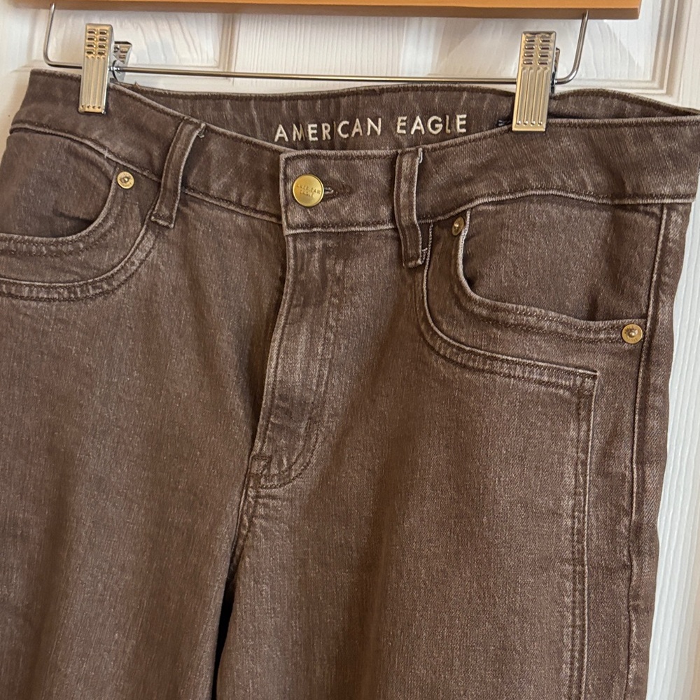 American Eagle Brown Jeans - Picture 2 of 5
